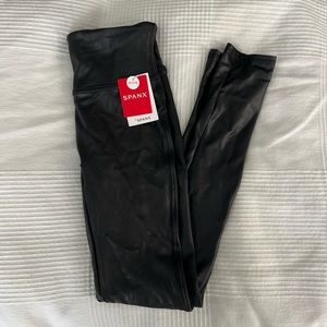 XSP NWT Spanx Faux Leather leggings